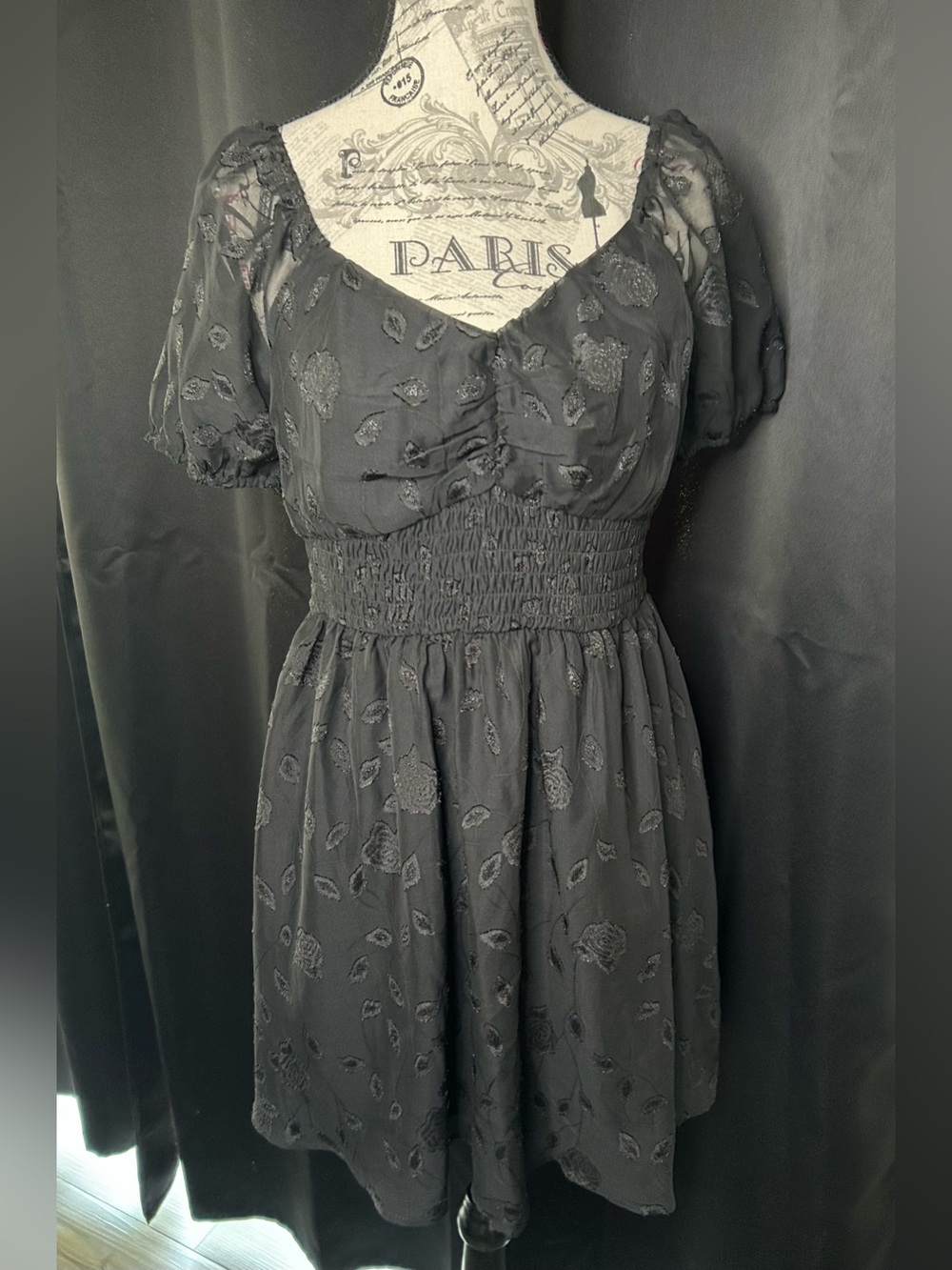 Women’s New Black Floral Midi Dress (L)
